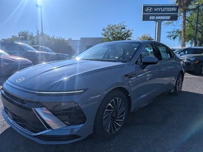 2026 Hyundai SONATA HYBRID SEL