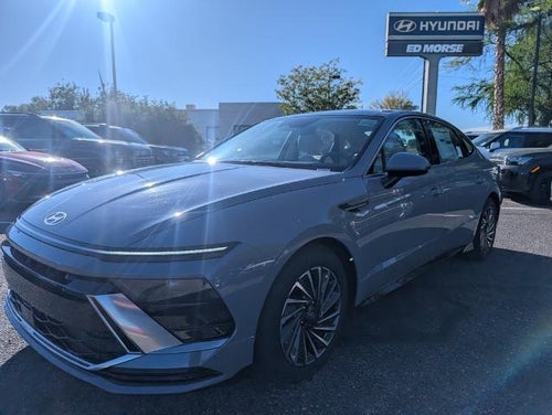 2026 Hyundai SONATA HYBRID SEL