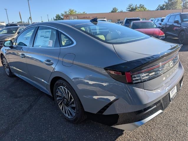 2026 Hyundai SONATA HYBRID SEL