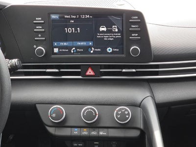 2026 Hyundai ELANTRA SE