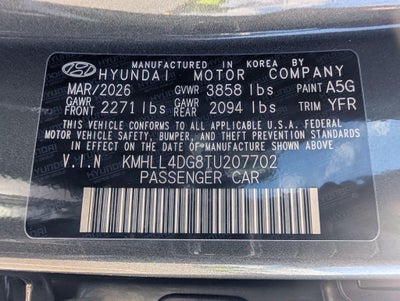2026 Hyundai ELANTRA SE