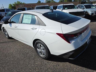 2026 Hyundai ELANTRA SE