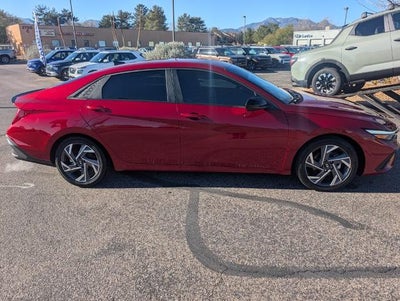 2025 Hyundai ELANTRA HYBRID SEL Sport DCT