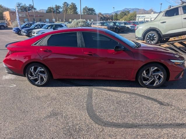 2025 Hyundai ELANTRA HYBRID SEL Sport DCT