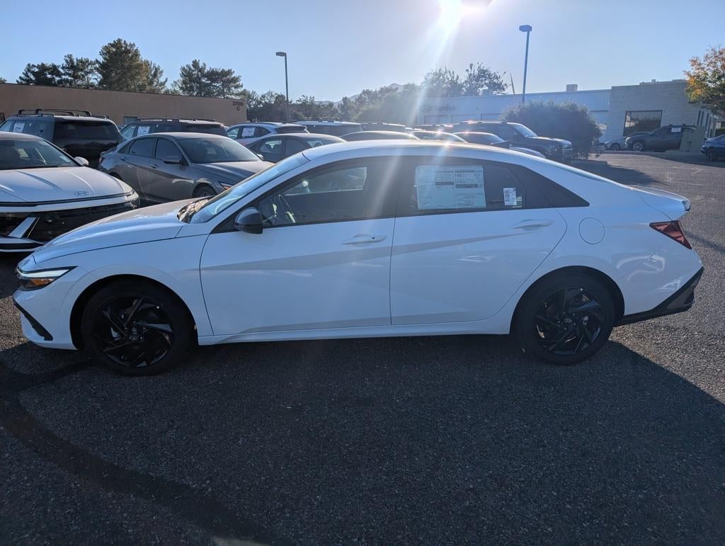 2026 Hyundai ELANTRA HYBRID SEL Sport