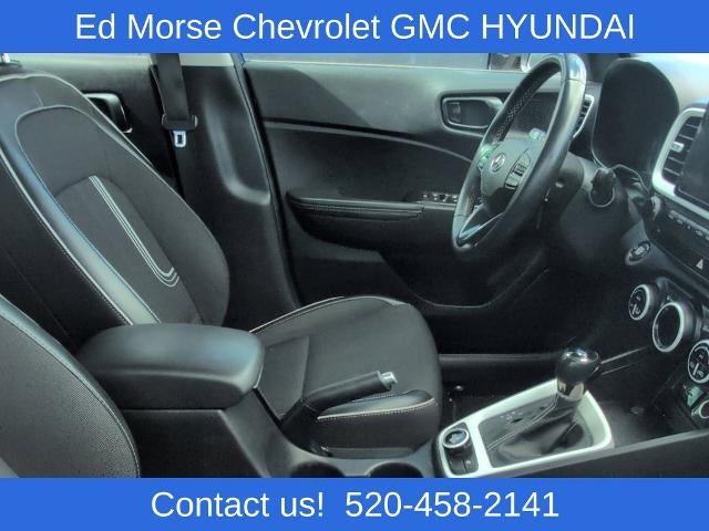 2022 Hyundai VENUE Limited IVT