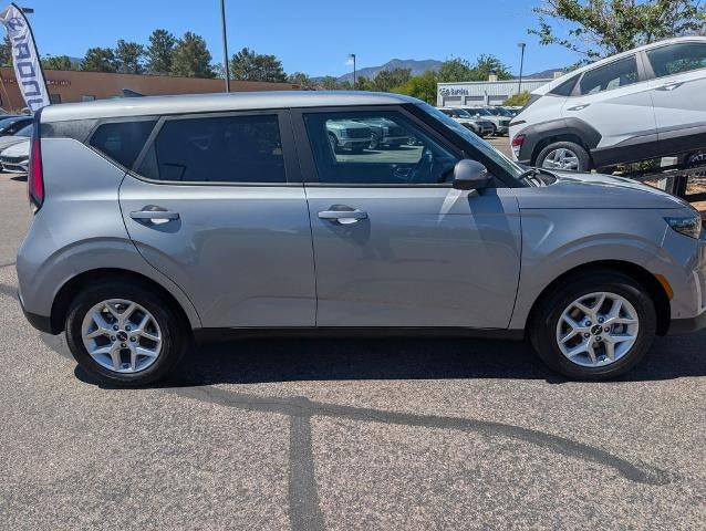 2025 Kia Soul LX FWD