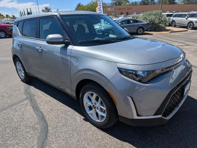 2025 Kia Soul LX FWD