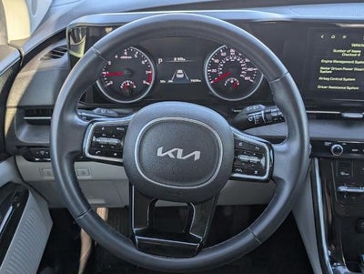 2022 Kia Carnival EX FWD
