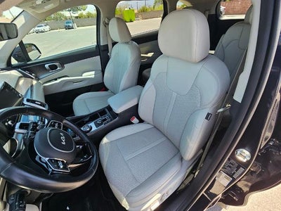 2022 Kia Sorento Hybrid S FWD