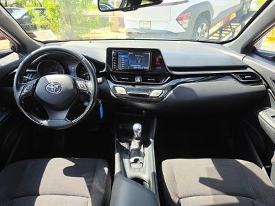 2018 Toyota C-HR XLE FWD (Natl)